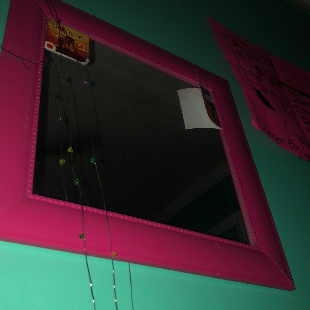 Pink mirror